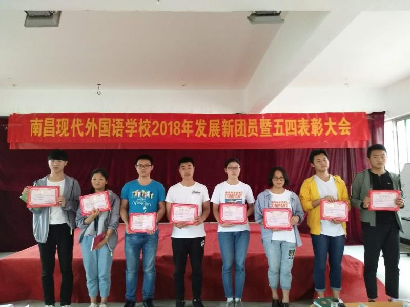 469888787745523903.jpg 469888787745523903.jpg