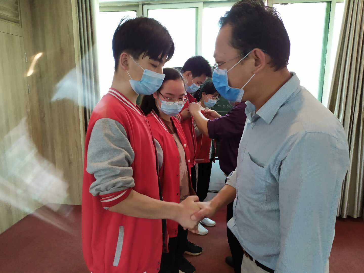 微信圖片_20200430090405.jpg 微信圖片_20200430090405.jpg