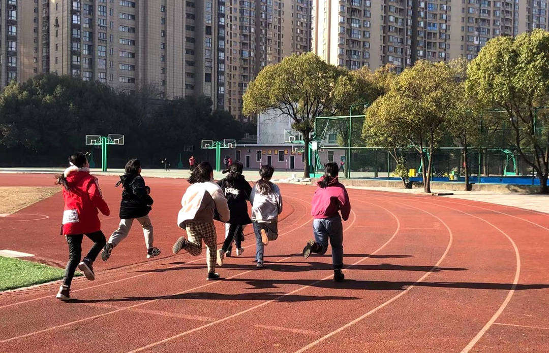 體育2_副本.jpg 體育2_副本.jpg