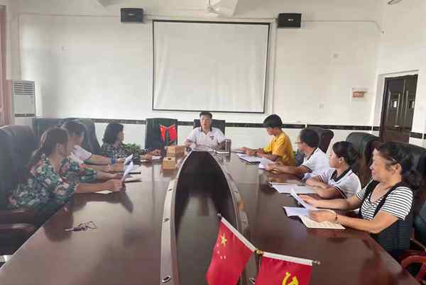 技工2.jpg 技工2.jpg